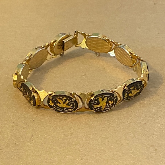 Damascene Goldtone Bracelet - Picture 9 of 9